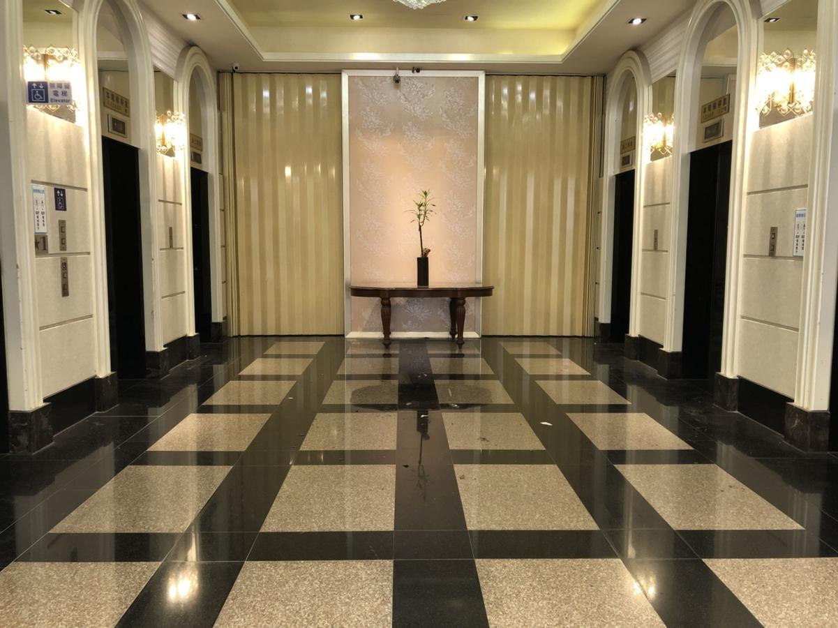 Honest & Warm Hotel Таоуан Екстериор снимка